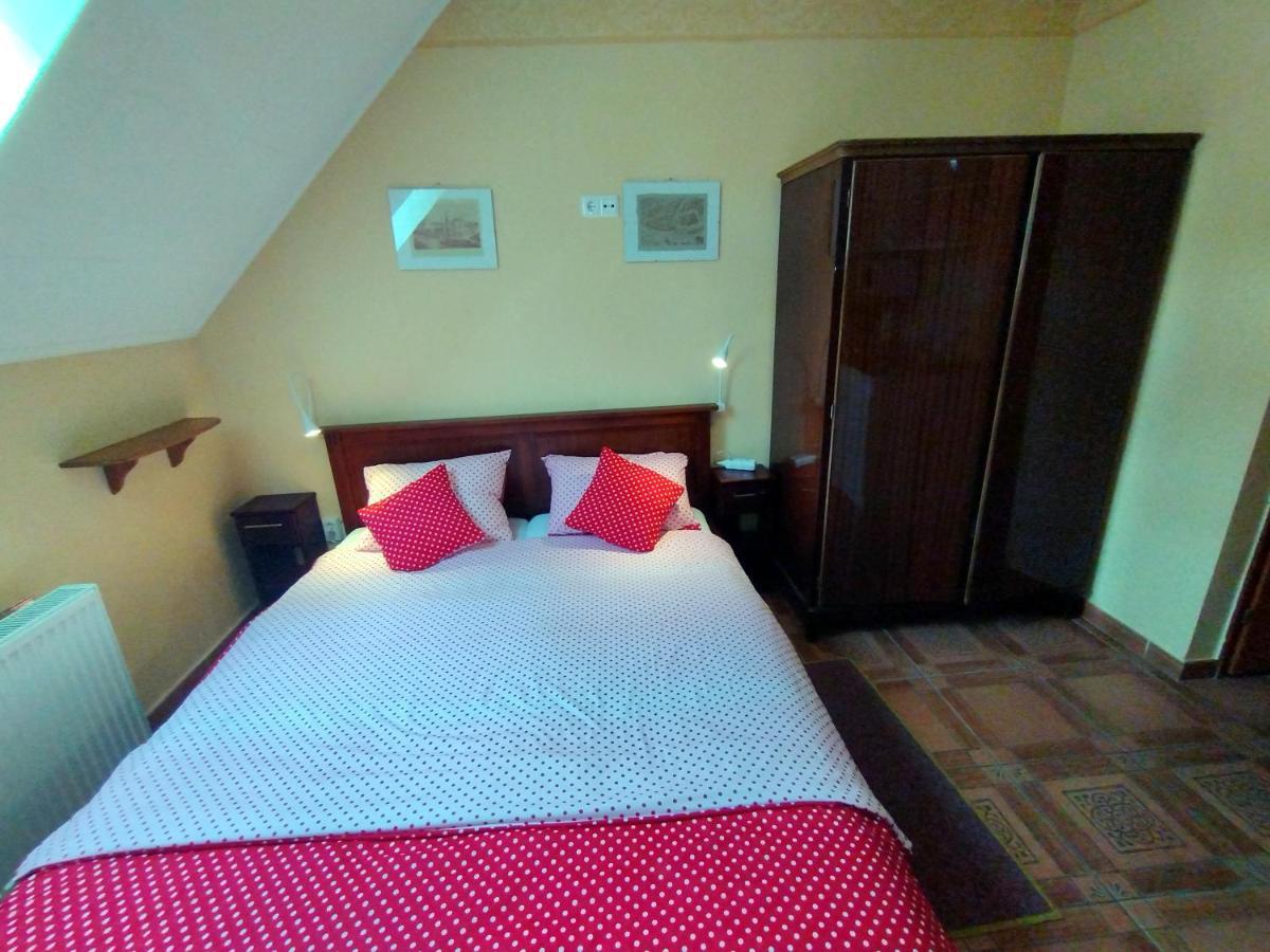 Burg Apartman Gyula Dış mekan fotoğraf