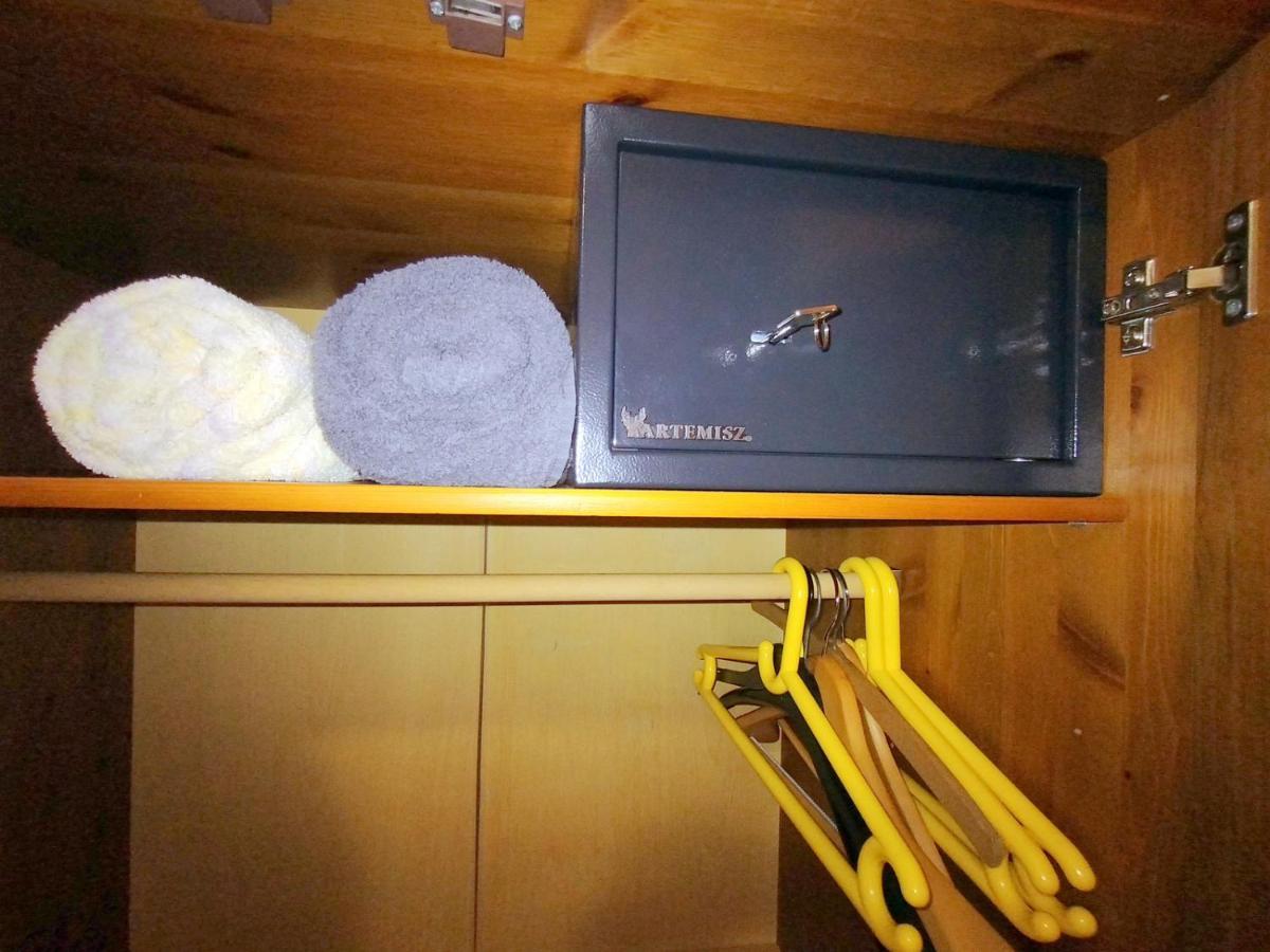 Burg Apartman Gyula Dış mekan fotoğraf
