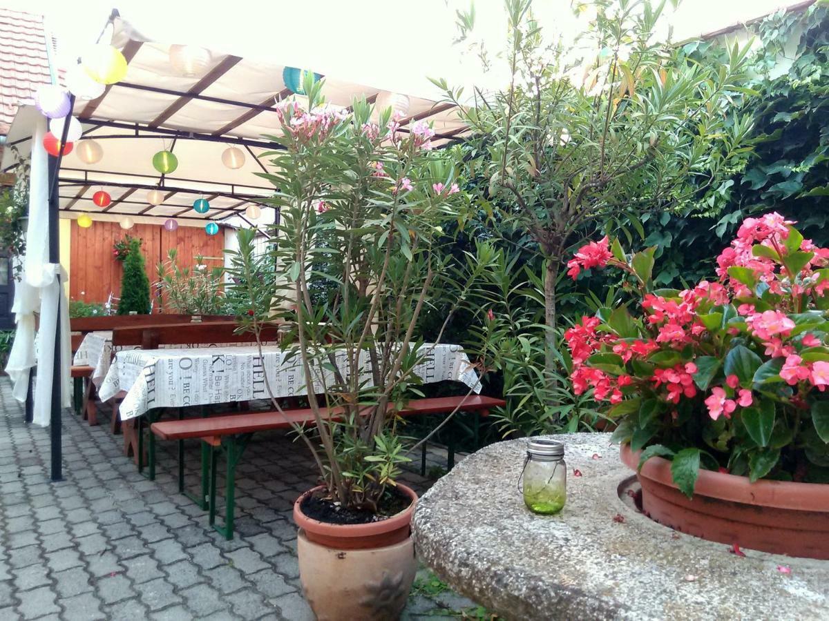 Burg Apartman Gyula Dış mekan fotoğraf