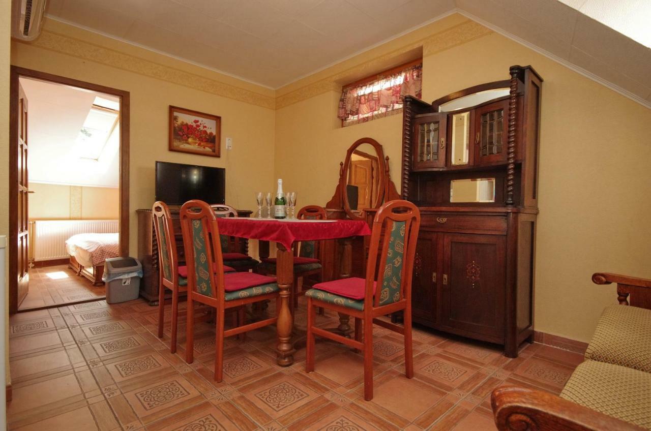 Burg Apartman Gyula Dış mekan fotoğraf
