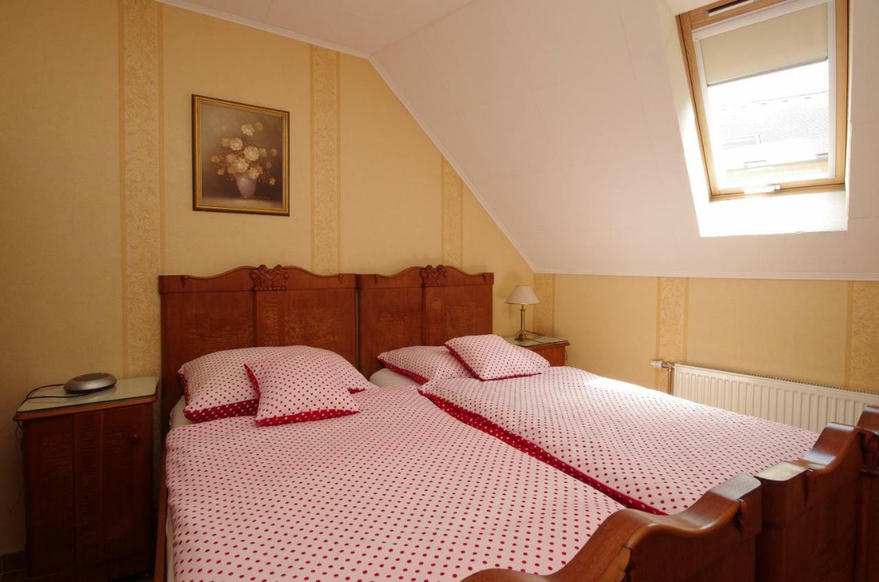 Burg Apartman Gyula Dış mekan fotoğraf